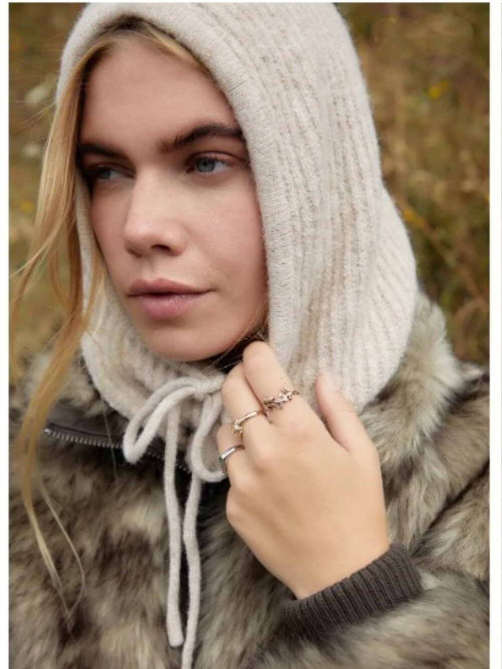 URBAN OUTFITTERS UK KNIT DRAWSTRING HOOD